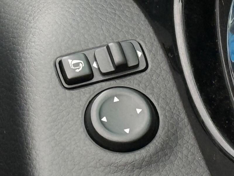 2014 Nissan Qashqai - AutoTrader Import