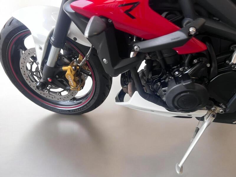 2017 Triumph Street Triple 675 - AutoTrader Import