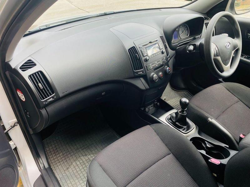 i30