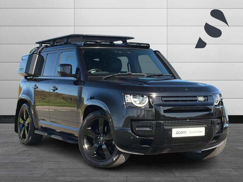 Land Rover Defender 110 Image