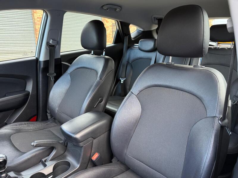 2015 Hyundai ix35 - AutoTrader Import