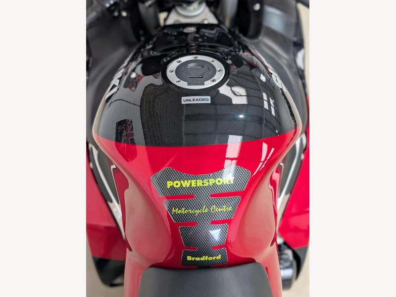 1999 Suzuki GSX1300R Hayabusa - AutoTrader Import