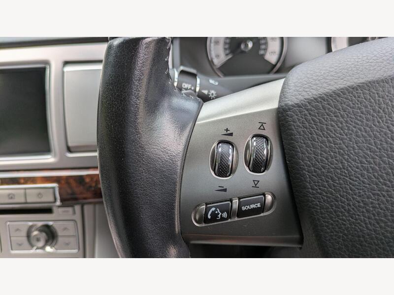 2011 Jaguar XF - AutoTrader Import