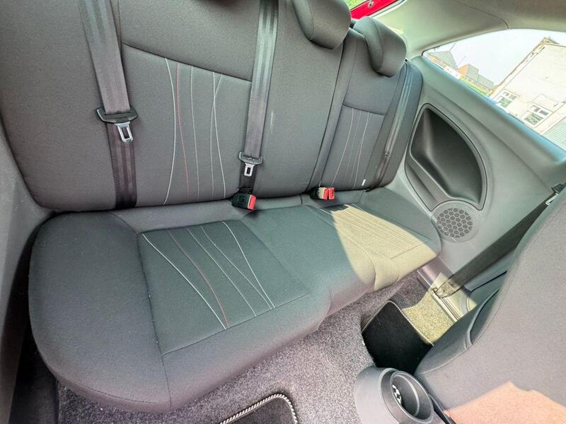 RED 2011 SEAT IBIZA - AutoTrader Import