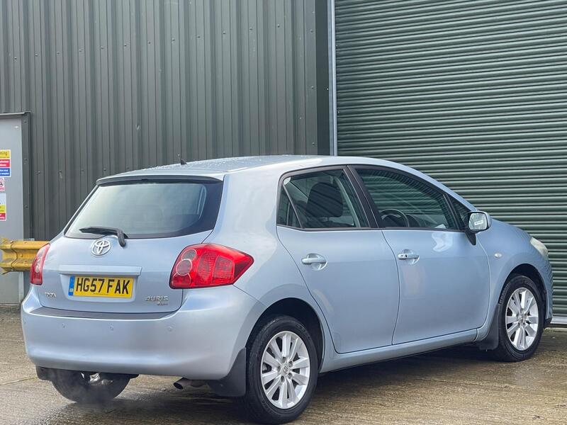2007 Toyota Auris 1.6 T Spirit Multimode 5dr interior or exterior view