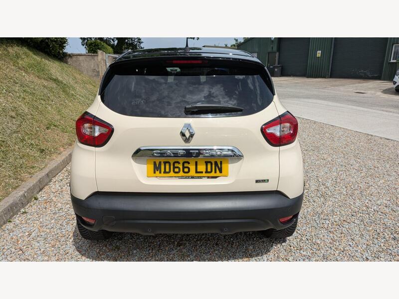 2016 Renault Captur - AutoTrader Import