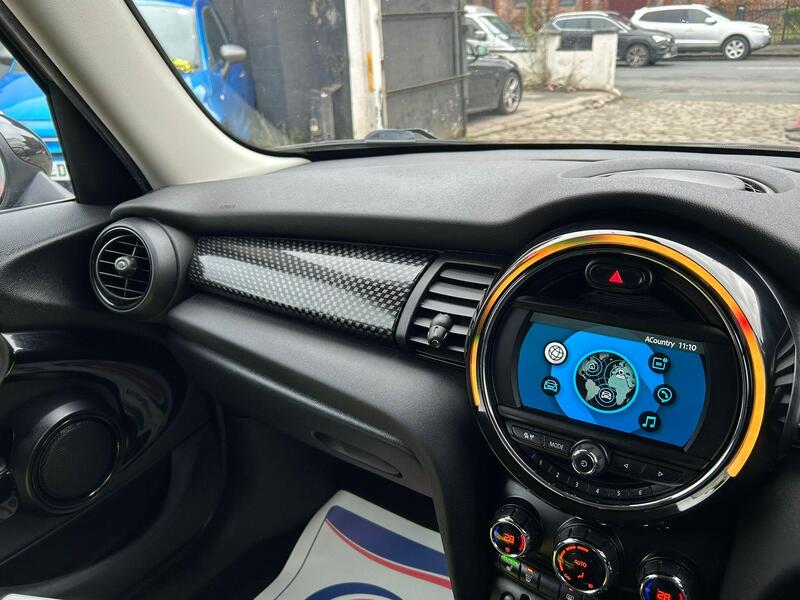 2019 MINI Hatch - AutoTrader Import