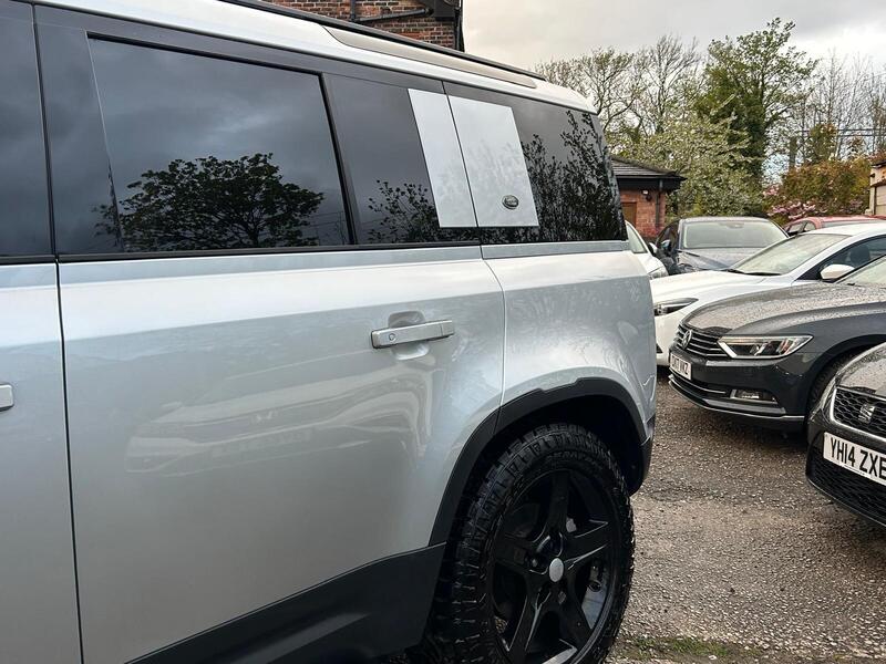2020 Land Rover Defender 110 - AutoTrader Import