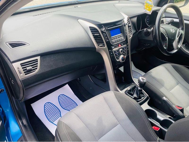 i30