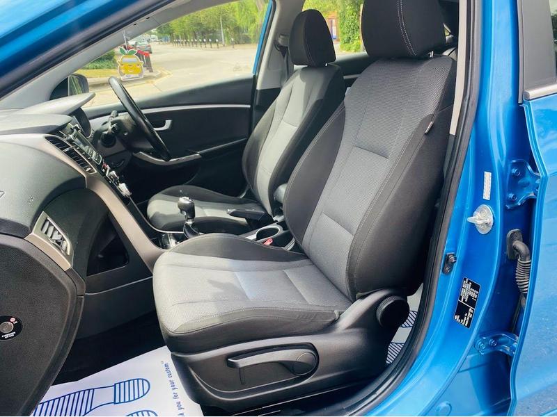 i30