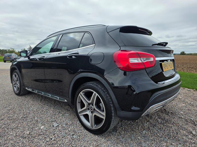 Mercedes-Benz GLA 2.1 GLA200d AMG Line Euro 6 (s/s) 5dr 2017 — view 16
