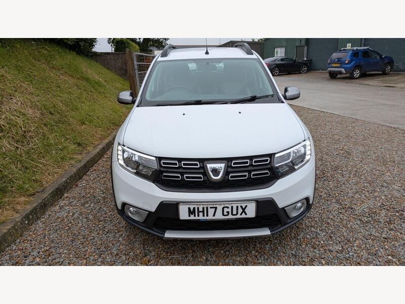 2017 Dacia Sandero Stepway - AutoTrader Import