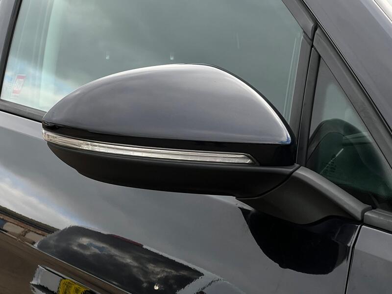 2013 Volkswagen Golf - AutoTrader Import