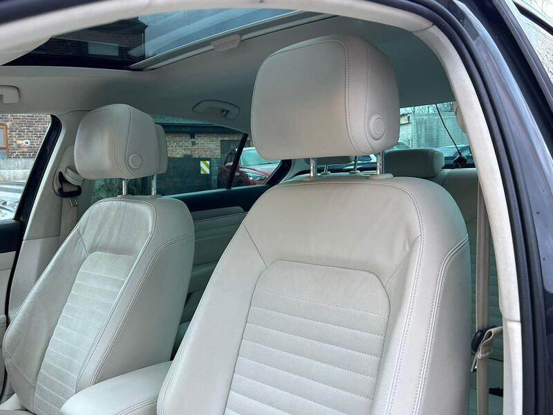 2017 Volkswagen Passat - AutoTrader Import