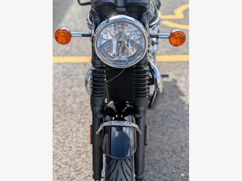 2023 Triumph Bonneville T120 - AutoTrader Import
