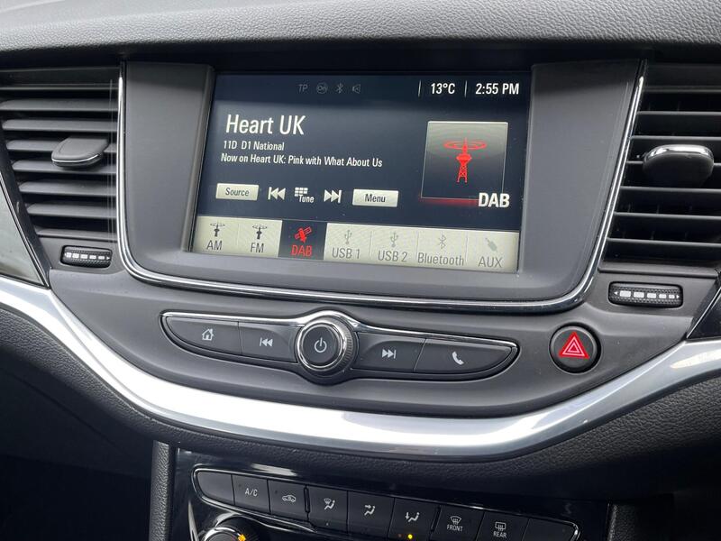 2015 Vauxhall Astra 1.0i Turbo ecoFLEX SRi Euro 6 (s/s) 5dr interior or exterior view