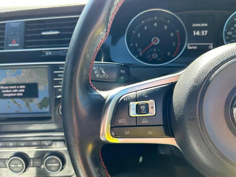 2016 Volkswagen Golf - AutoTrader Import