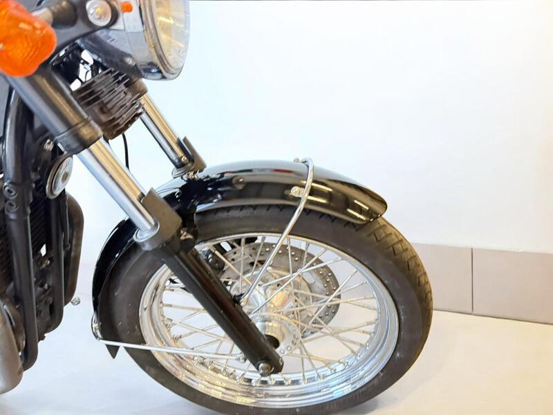 2002 Triumph Bonneville 790 - AutoTrader Import