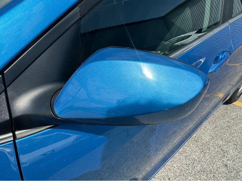 i30