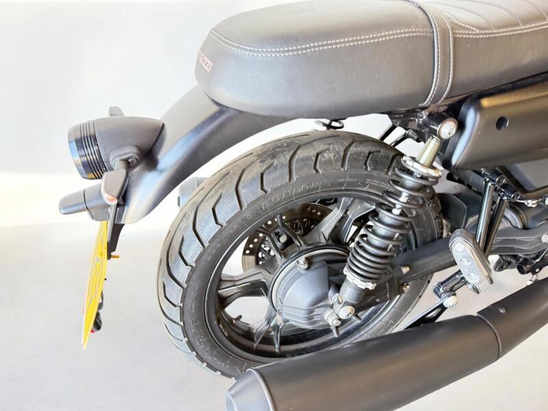 2020 Moto Guzzi V7 - AutoTrader Import