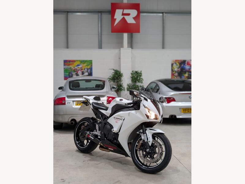 2014 Honda CBR1000RR Fireblade - AutoTrader Import