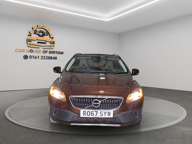 Volvo V40 Cross Country 1.5 T3 Pro Auto Euro 6 (s/s) 5dr