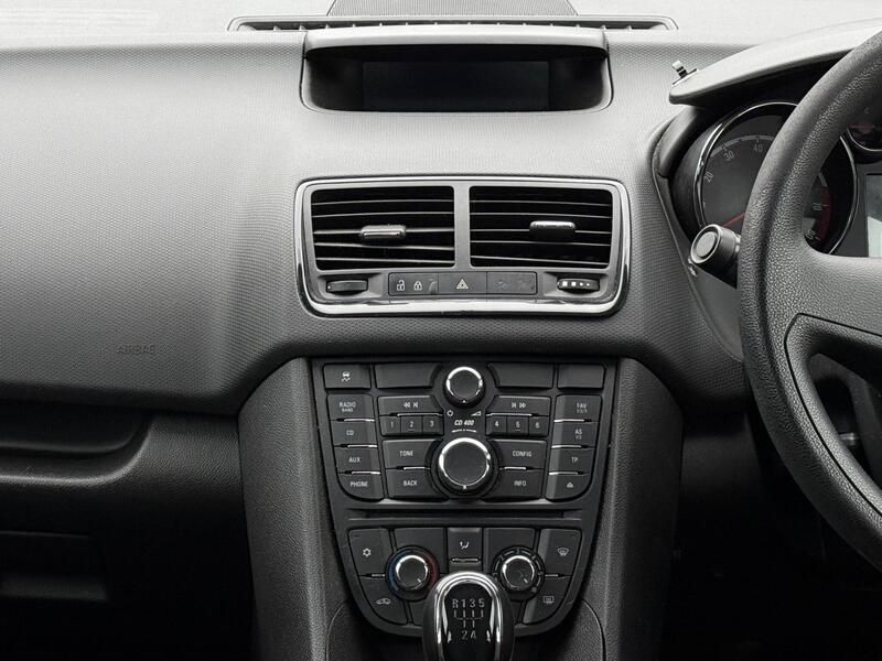 2011 Vauxhall Meriva - AutoTrader Import