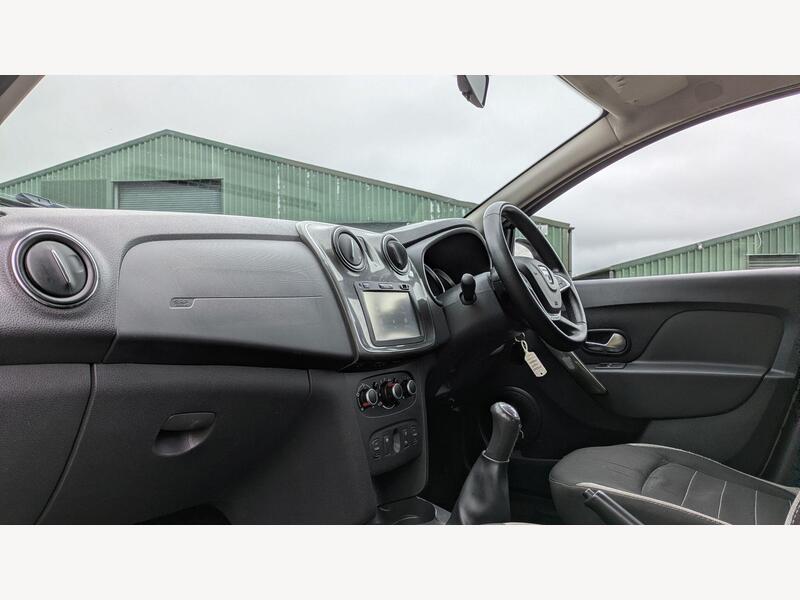 2017 Dacia Sandero Stepway - AutoTrader Import