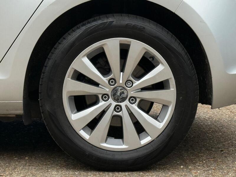 2014 Volkswagen Golf - AutoTrader Import