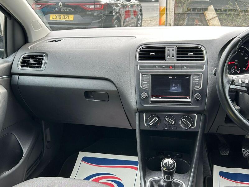 2016 Volkswagen Polo - AutoTrader Import