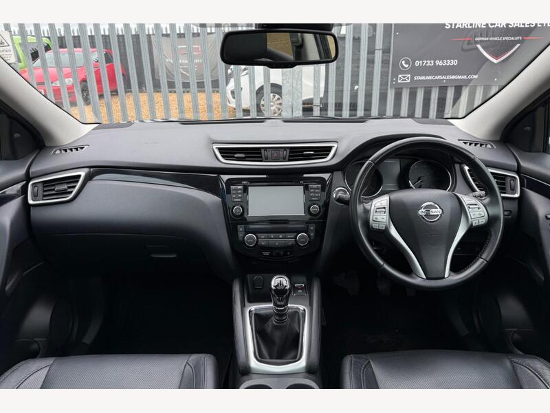 2014 Nissan Qashqai - AutoTrader Import