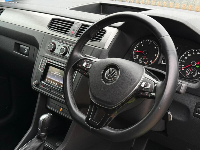 2017 Volkswagen Caddy Maxi Life - AutoTrader Import