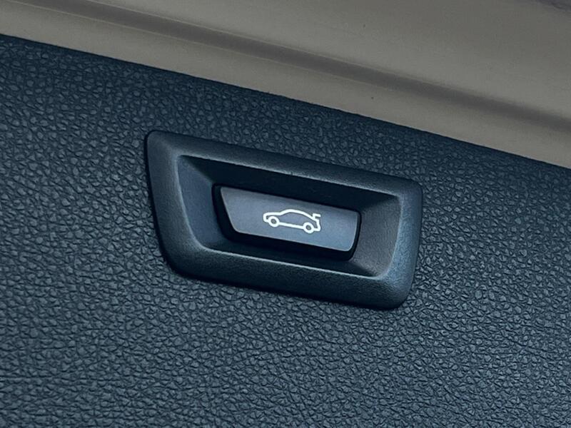 2018 BMW 3 Series - AutoTrader Import