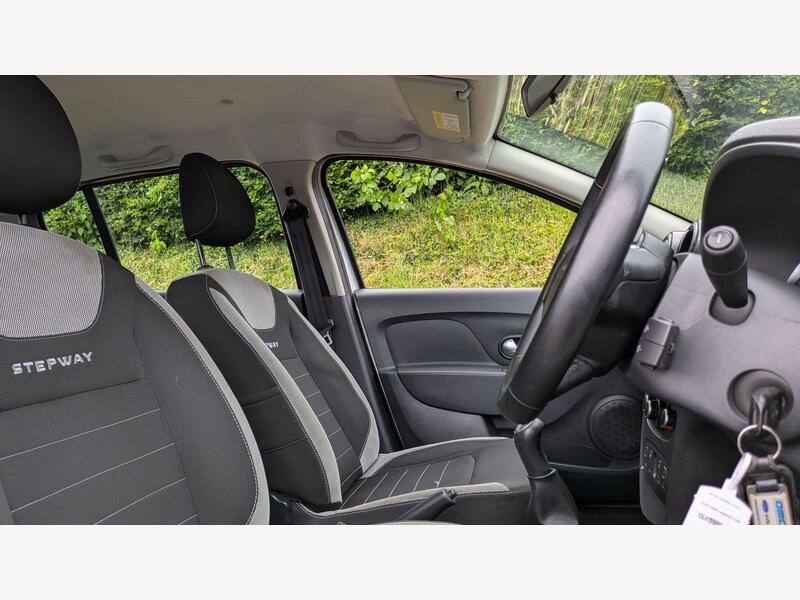 2017 Dacia Sandero Stepway - AutoTrader Import
