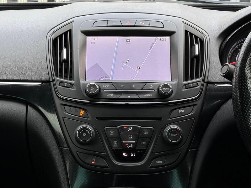 2014 Vauxhall Insignia - AutoTrader Import