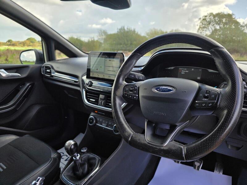 Ford Fiesta 1.0T EcoBoost ST-Line X Euro 6 (s/s) 5dr 2018 — view 25