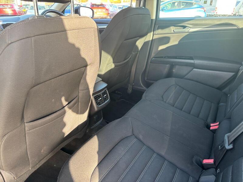 Black 2017 Ford Mondeo - exterior