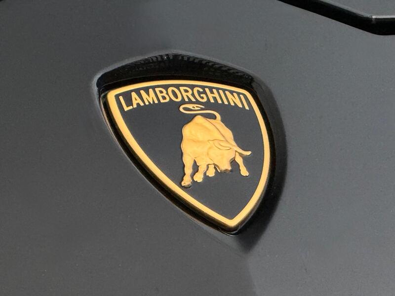 2021 Lamborghini Urus - AutoTrader Import