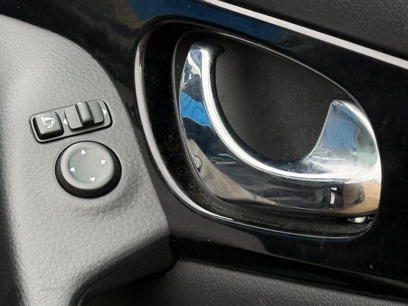 2014 Nissan Qashqai - AutoTrader Import