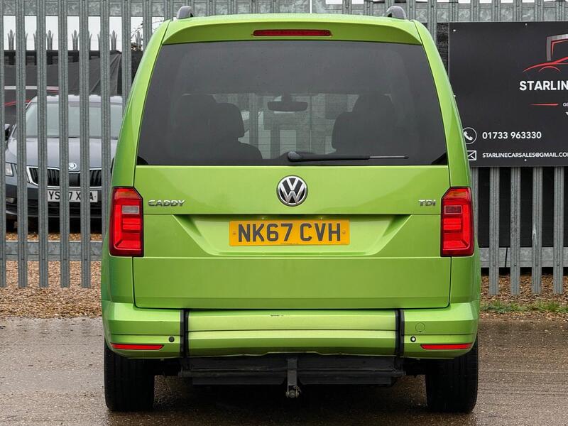 2017 Volkswagen Caddy Maxi Life - AutoTrader Import