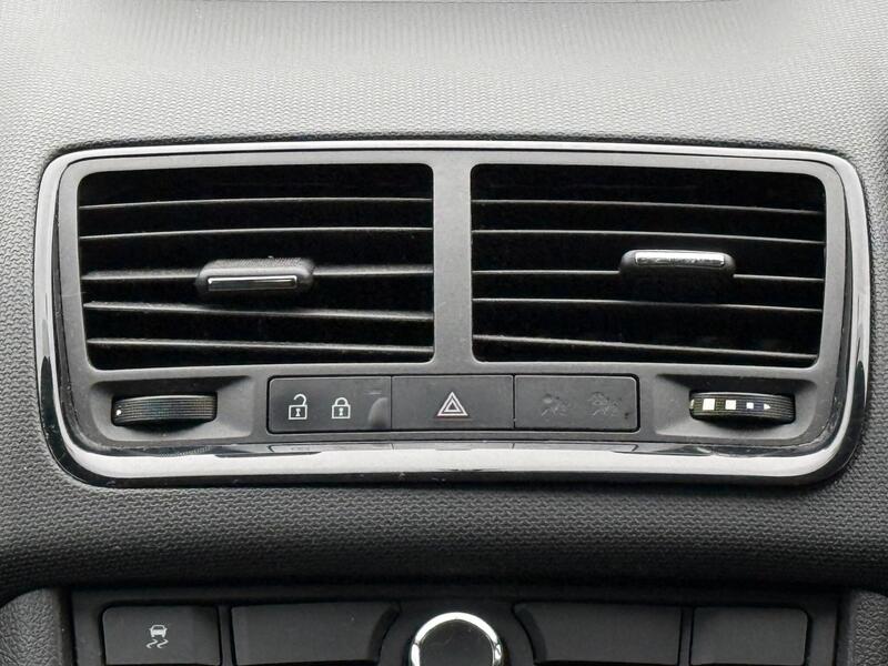 2011 Vauxhall Meriva - AutoTrader Import