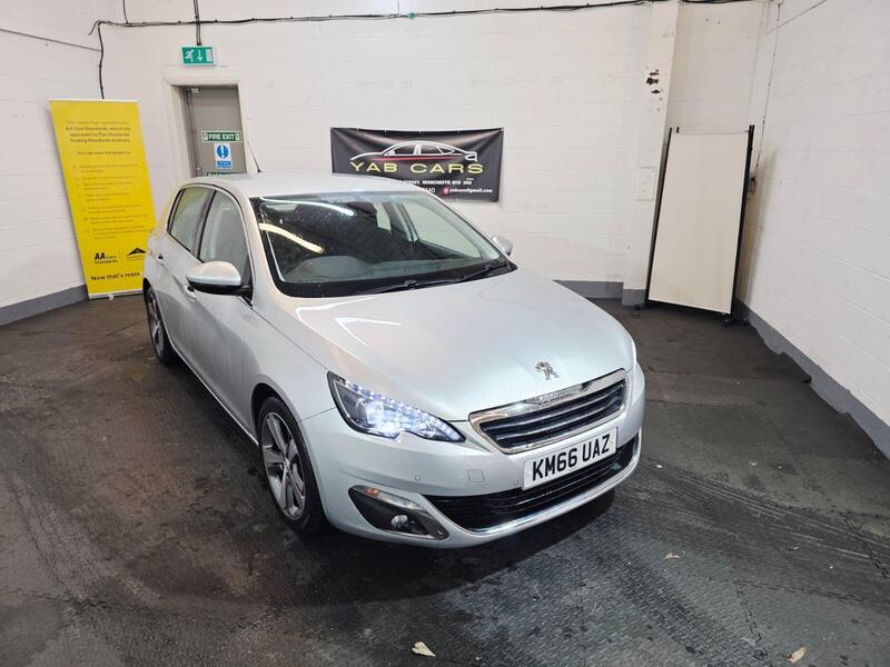 Peugeot 308 1.2 PureTech Allure Euro 6 (s/s) 5dr