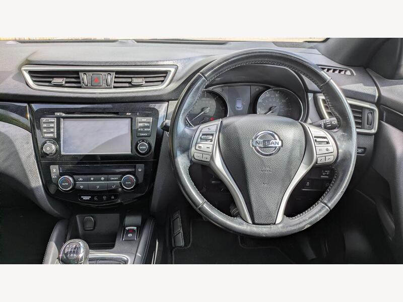 2017 Nissan Qashqai - AutoTrader Import