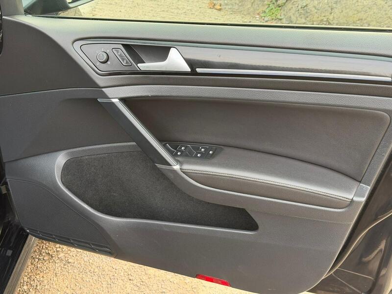 2016 Volkswagen Golf - AutoTrader Import