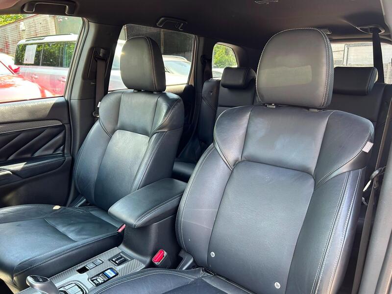 2021 Mitsubishi Outlander - AutoTrader Import