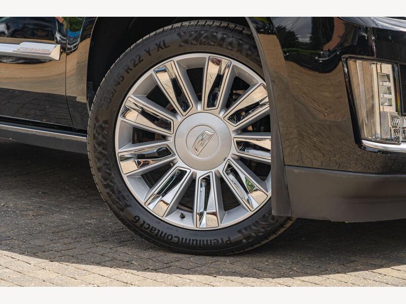 Cadillac Escalade 6.2 V8 Platinum AWD 5dr | Portland Autos