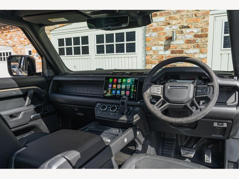 Land Rover Defender 110 5.0 P525 V8 Auto 4WD Euro 6 (s/s) 5dr | Portland Autos