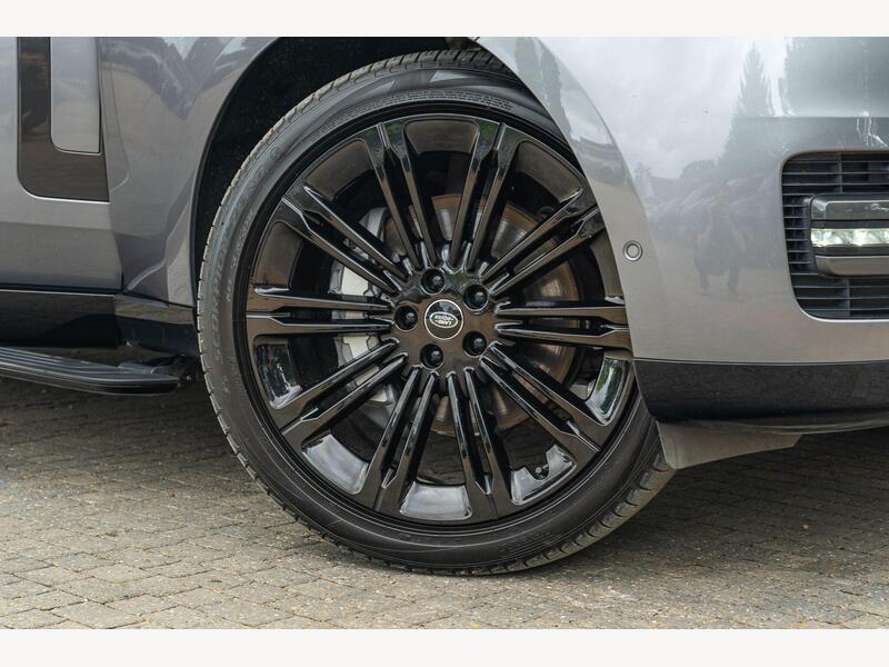 Land Rover Range Rover 3.0 P400 MHEV HSE Auto 4WD Euro 6 (s/s) 5dr | Portland Autos