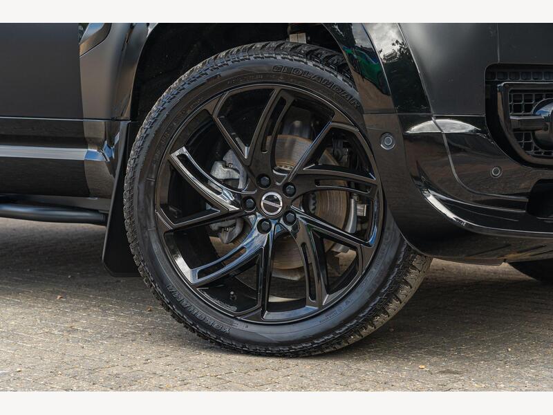 Land Rover Defender 90 3.0 D250 MHEV S Hard Top SUV Auto 4WD SWB Euro 6 (s/s) 3dr | Portland Autos