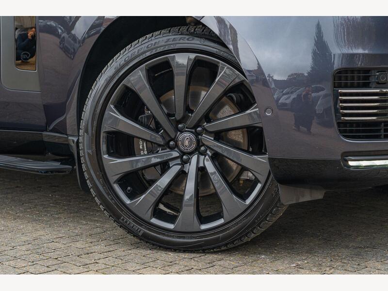 Land Rover Range Rover 4.4 P615 V8 SV Auto 4WD Euro 6 (s/s) 5dr | Portland Autos